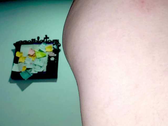 PetiteIvoryqueens live cam on BongaCams