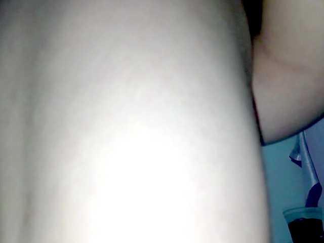 PetiteIvoryqueens live cam on BongaCams