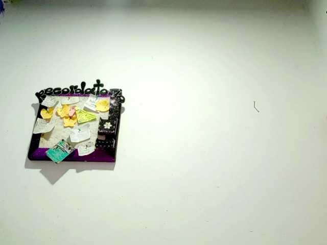 PetiteIvoryqueens live cam on BongaCams