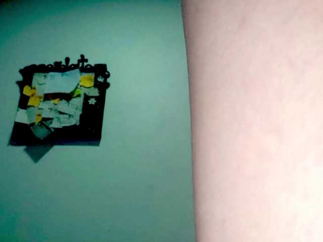 PetiteIvoryqueens live cam on BongaCams