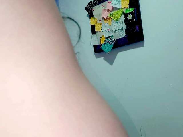 PetiteIvoryqueens live cam on BongaCams