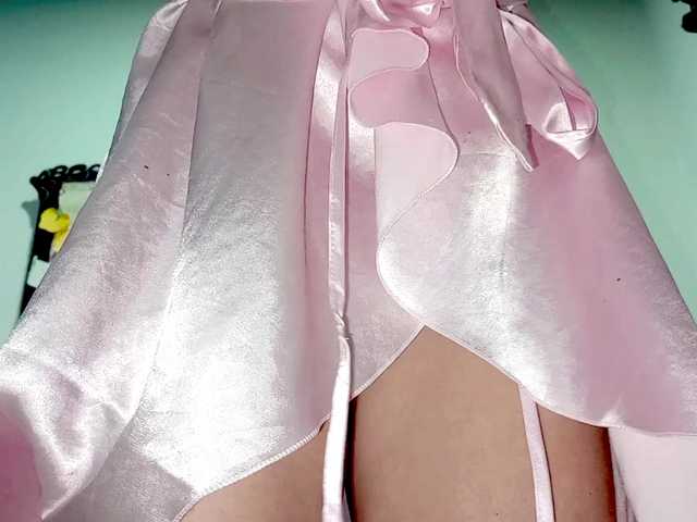PetiteIvoryqueens live cam on UnifiedCams
