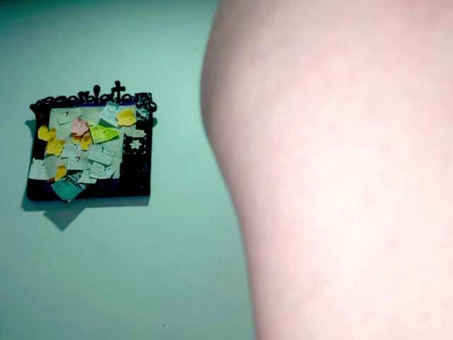 PetiteIvoryqueens live cam on BongaCams