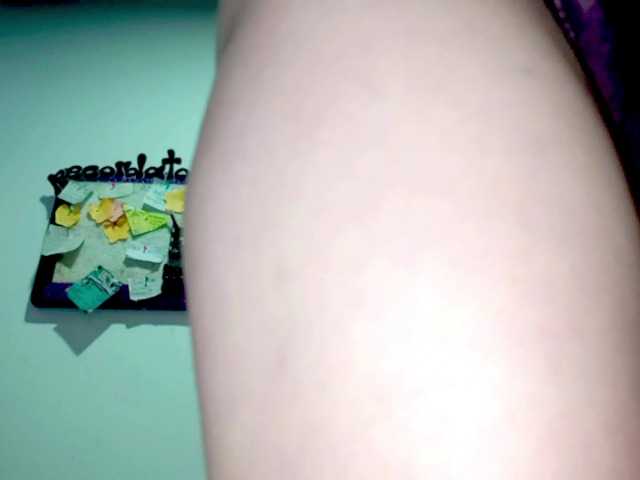PetiteIvoryqueens live cam on BongaCams