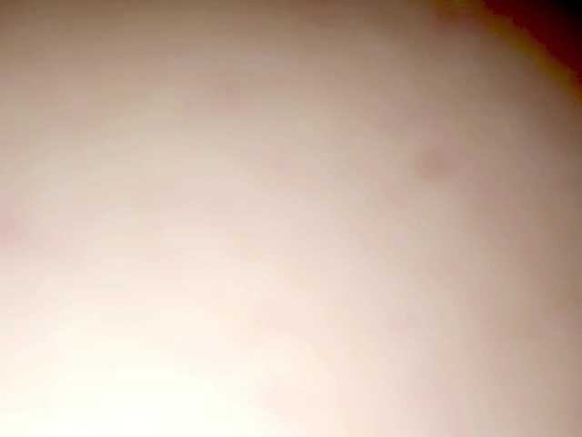 PetiteIvoryqueens live cam on BongaCams
