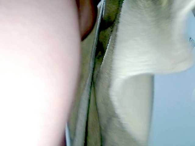 PetiteIvoryqueens live cam on BongaCams