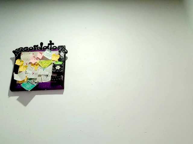 PetiteIvoryqueens live cam on BongaCams