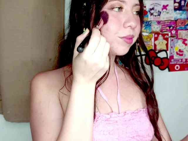 PetiteIvoryqueens