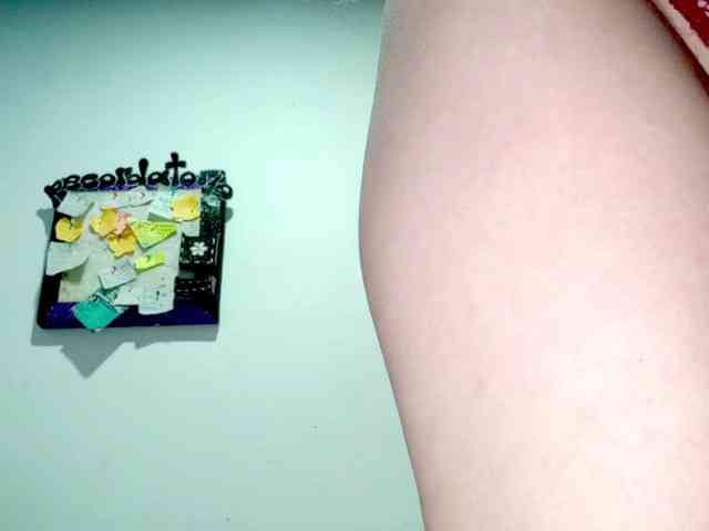 PetiteIvoryqueens webcam