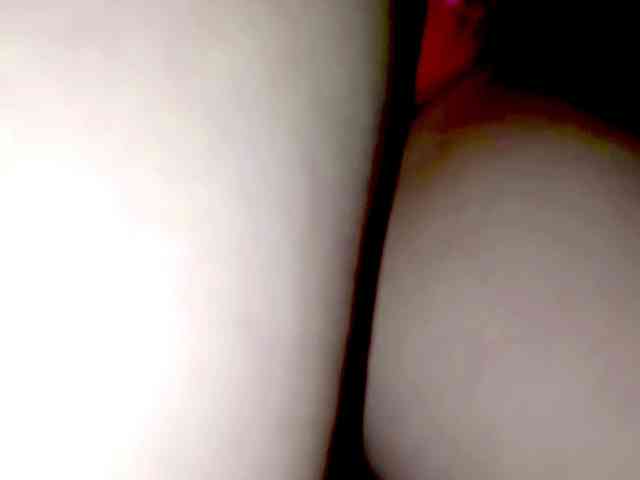 PetiteIvoryqueens webcam