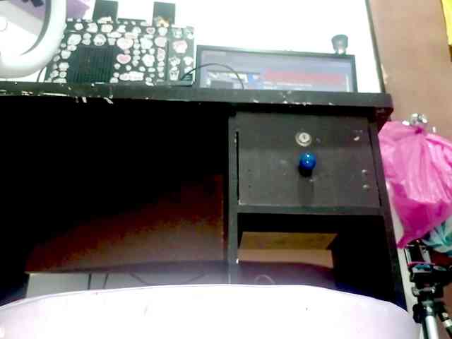 PetiteIvoryqueens webcam