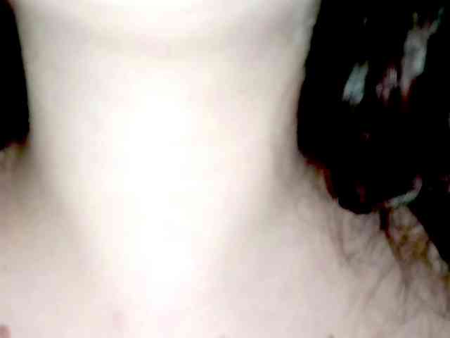 PetiteIvoryqueens webcam