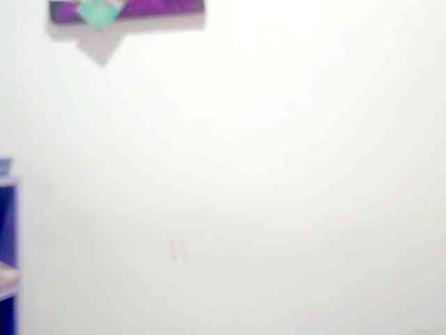 PetiteIvoryqueens webcam