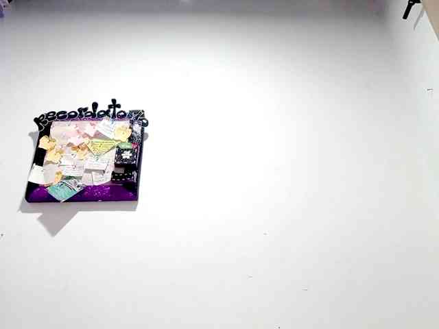 PetiteIvoryqueens webcam