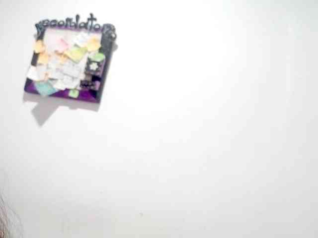PetiteIvoryqueens webcam