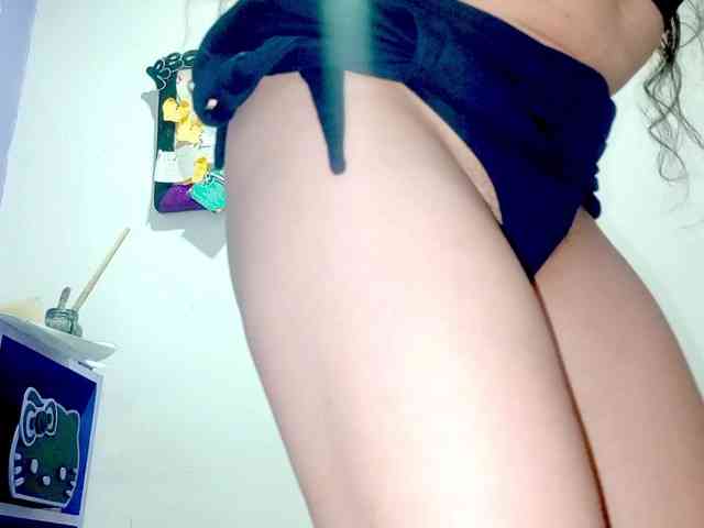 PetiteIvoryqueens