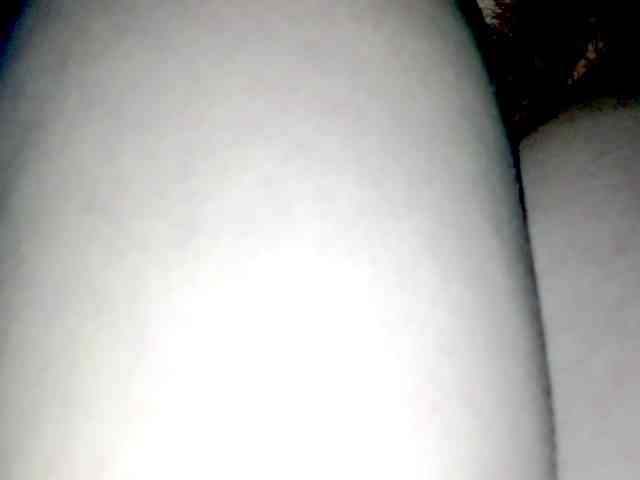 PetiteIvoryqueens webcam