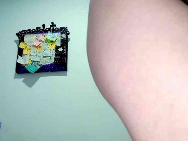 PetiteIvoryqueens webcam