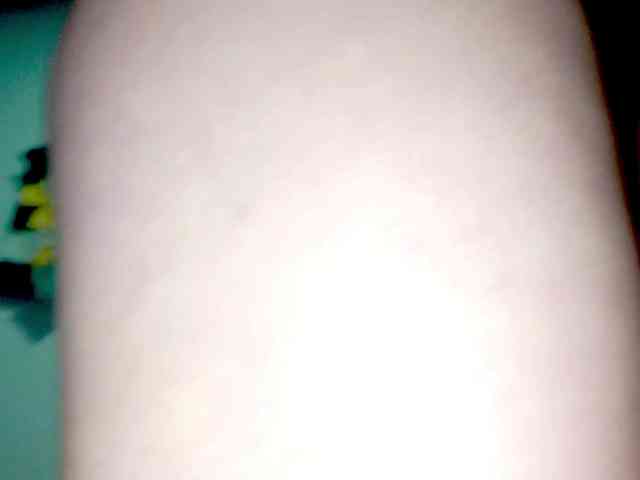 PetiteIvoryqueens webcam
