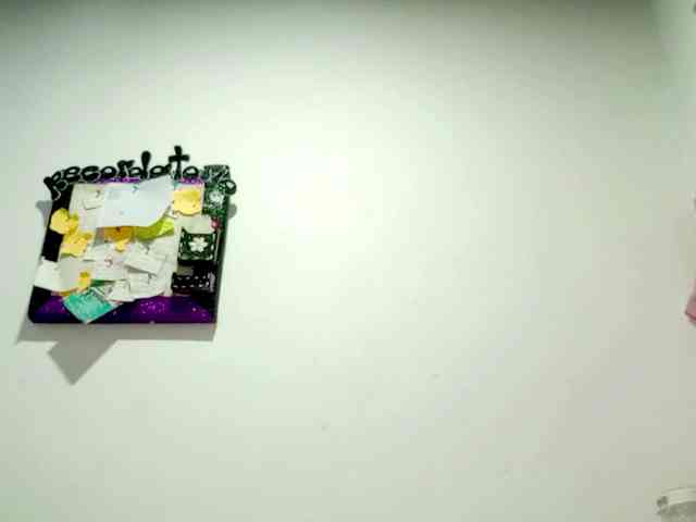 PetiteIvoryqueens webcam