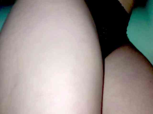 PetiteIvoryqueens