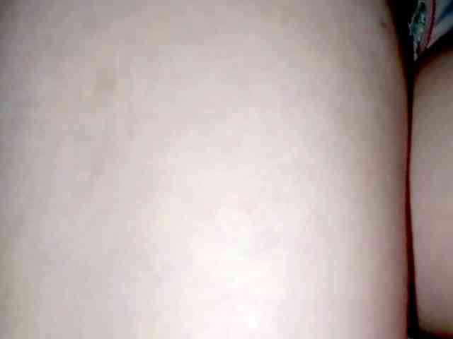 PetiteIvoryqueens webcam