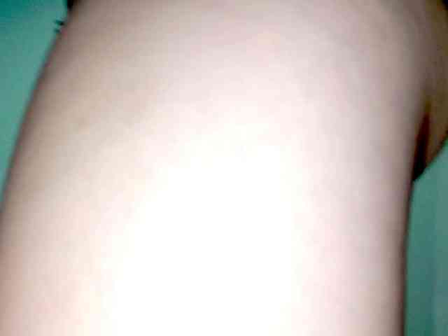 PetiteIvoryqueens webcam