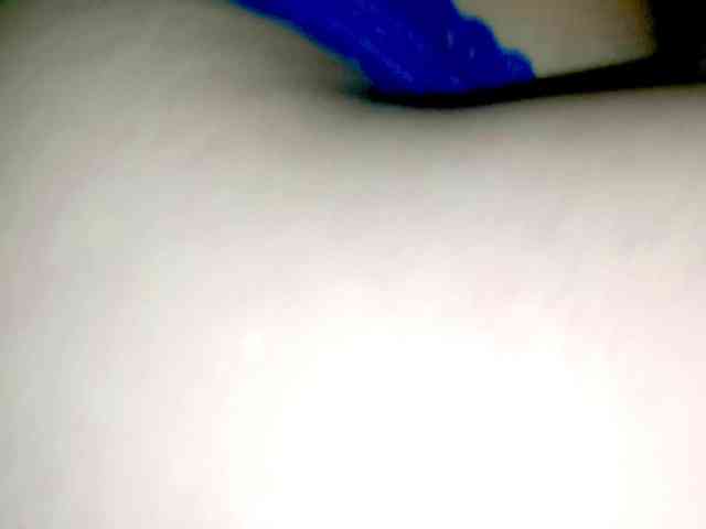 PetiteIvoryqueens webcam