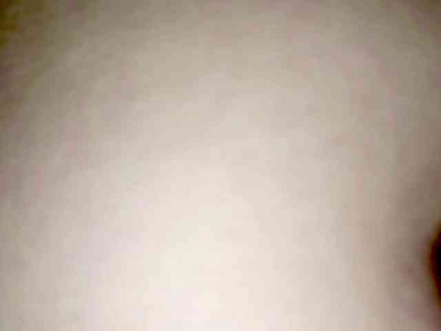 PetiteIvoryqueens webcam
