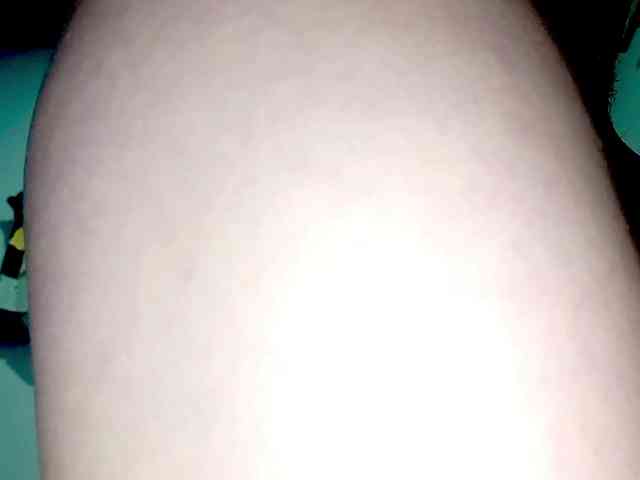 PetiteIvoryqueens webcam
