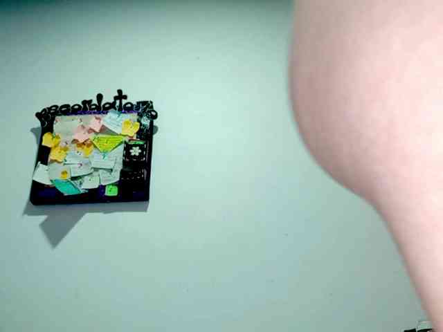 PetiteIvoryqueens webcam