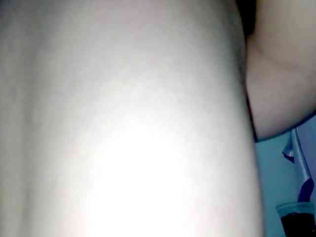 PetiteIvoryqueens webcam