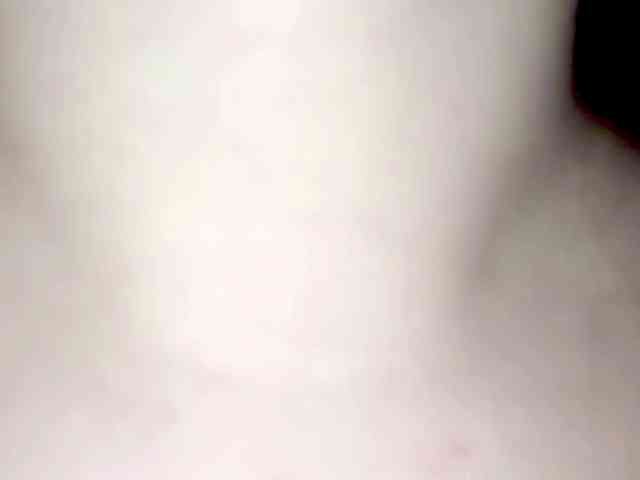 PetiteIvoryqueens webcam