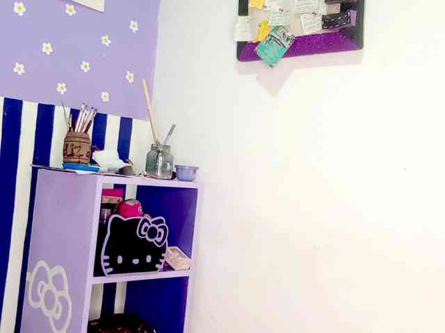 PetiteIvoryqueens webcam