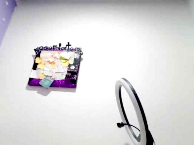 PetiteIvoryqueens webcam