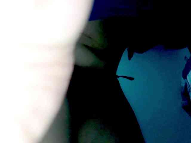 PetiteIvoryqueens webcam