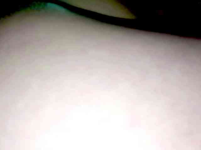 PetiteIvoryqueens webcam