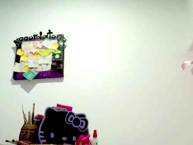 PetiteIvoryqueens webcam