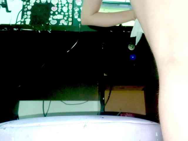 PetiteIvoryqueens webcam