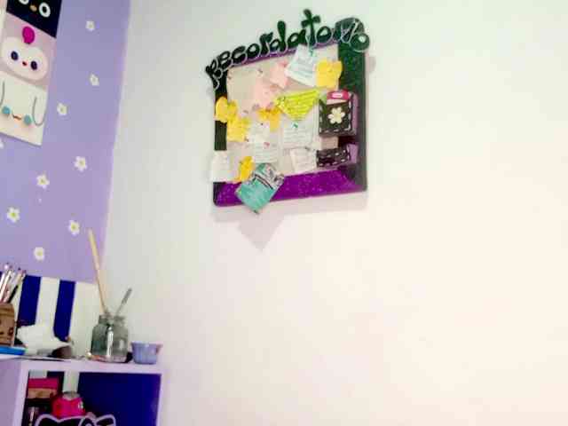 PetiteIvoryqueens webcam