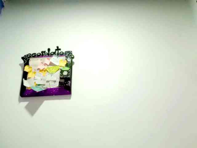 PetiteIvoryqueens webcam