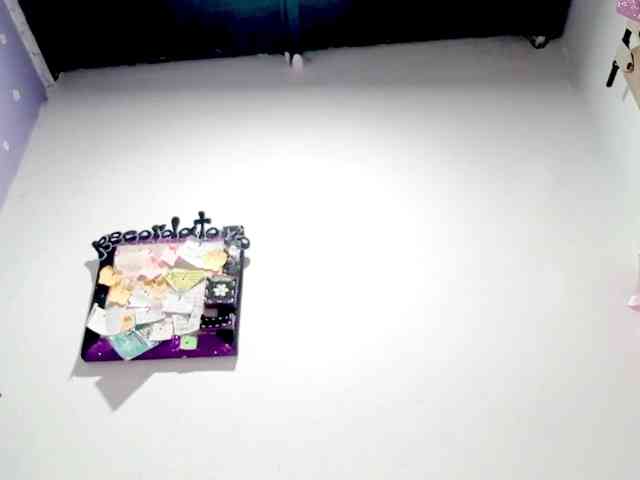 PetiteIvoryqueens webcam
