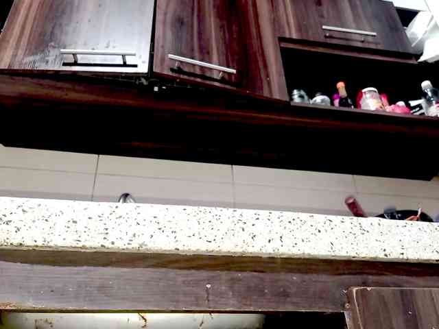 PetiteIvoryqueens webcam