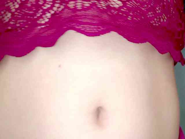 PetiteIvoryqueens webcam