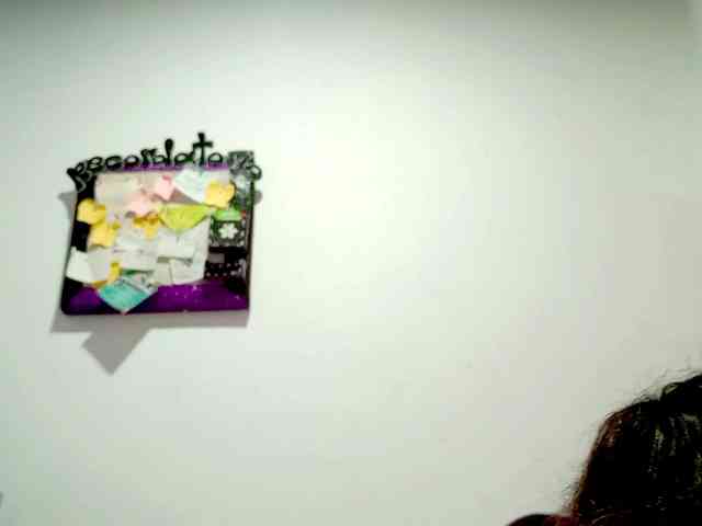 PetiteIvoryqueens webcam