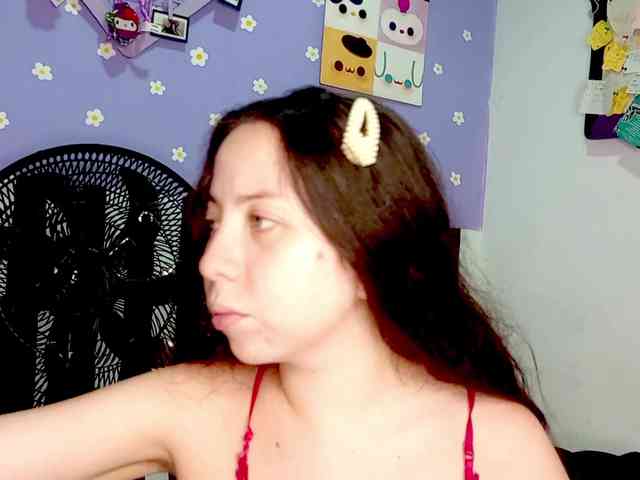 PetiteIvoryqueens