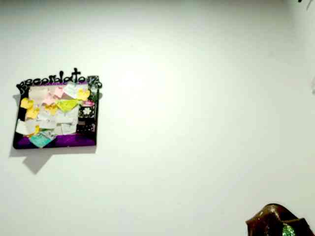 PetiteIvoryqueens webcam