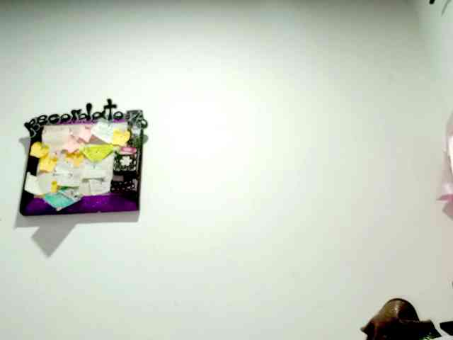 PetiteIvoryqueens webcam