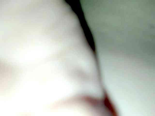 PetiteIvoryqueens webcam