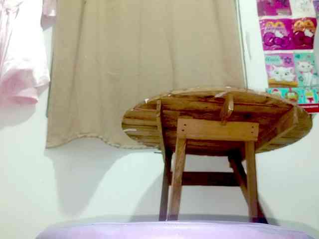 PetiteIvoryqueens webcam